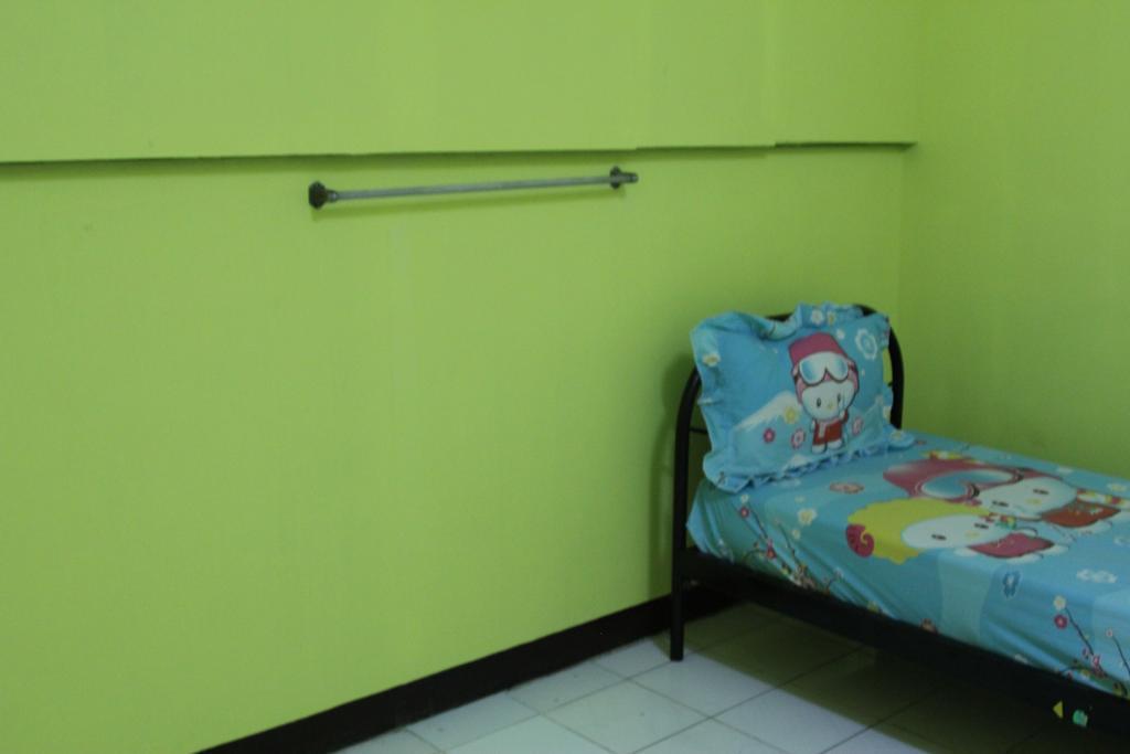 New C.H. Guest House Bangkok Buitenkant foto
