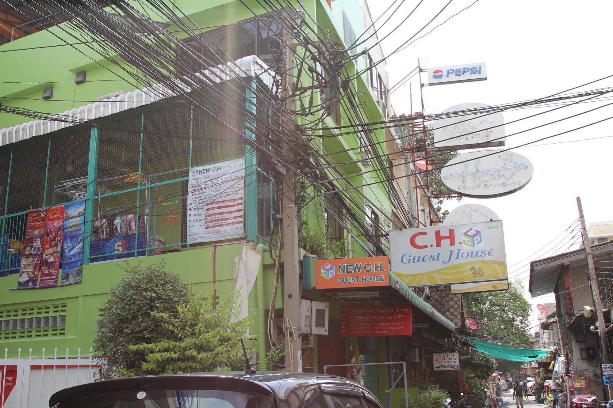 New C.H. Guest House Bangkok Buitenkant foto